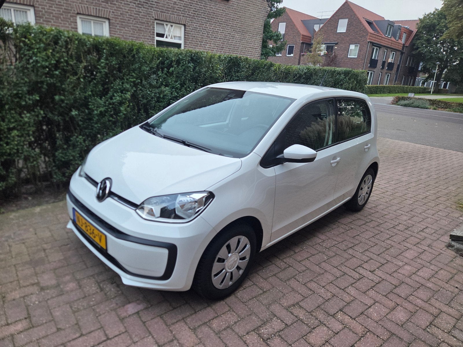 Volkswagen up! 1.0 | AIRCO | 4-DRS 2017 | onderhoudshistorie, Auto's, Voorwielaandrijving, Stof, Bluetooth, 4 stoelen
