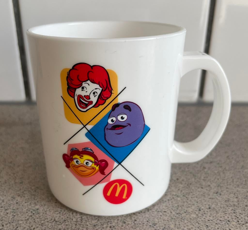 McDonalds mok beker Mac Donalds collectors item jr 90, Ophalen of Verzenden, Zo goed als nieuw, Gebruiksvoorwerp