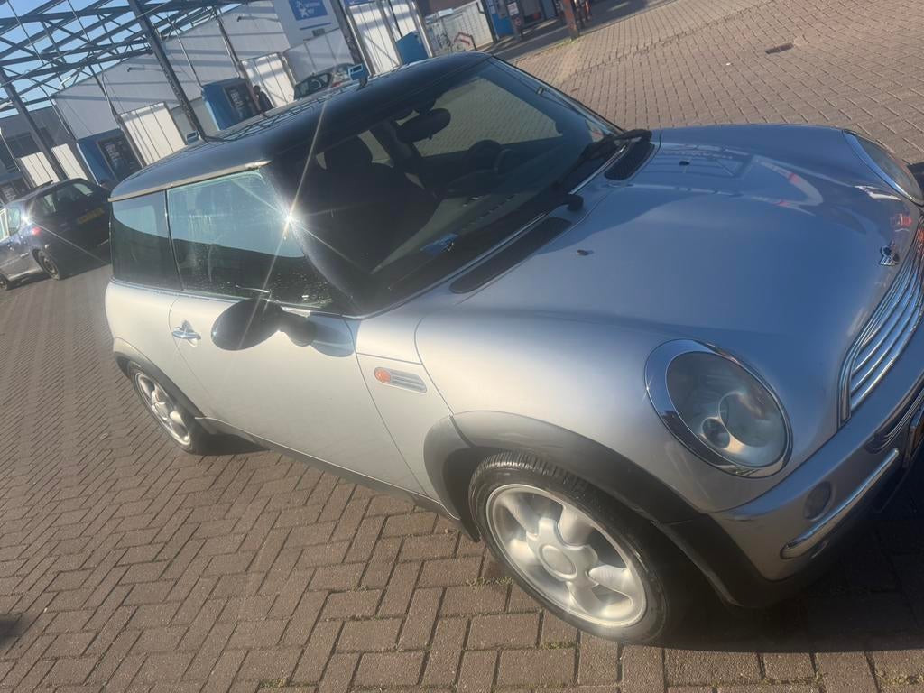 Mini cooper nieuwe apk!, Auto-onderdelen, Carrosserie en Plaatwerk, Deur, Mini, Voor, Ophalen of Verzenden