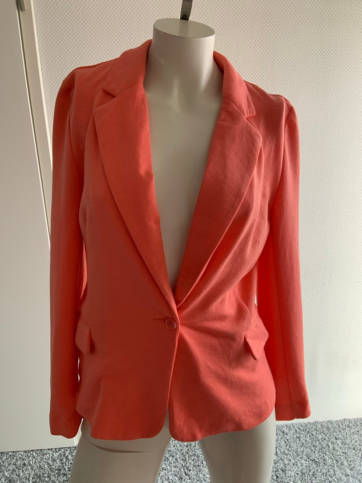Vera moda jasje maat 36 zgan, Kleding | Dames, ., Oranje, Ophalen of Verzenden, Zo goed als nieuw