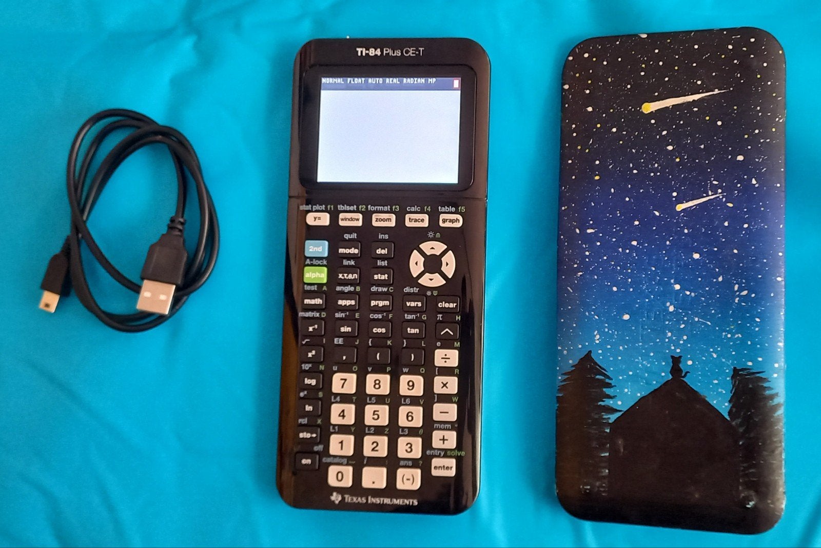 Texas Instruments TI-84 PLUS CE-T Grafisch Rekenmachine zgan, Diversen, Ophalen of Verzenden, Grafische rekenmachine, Zo goed als nieuw