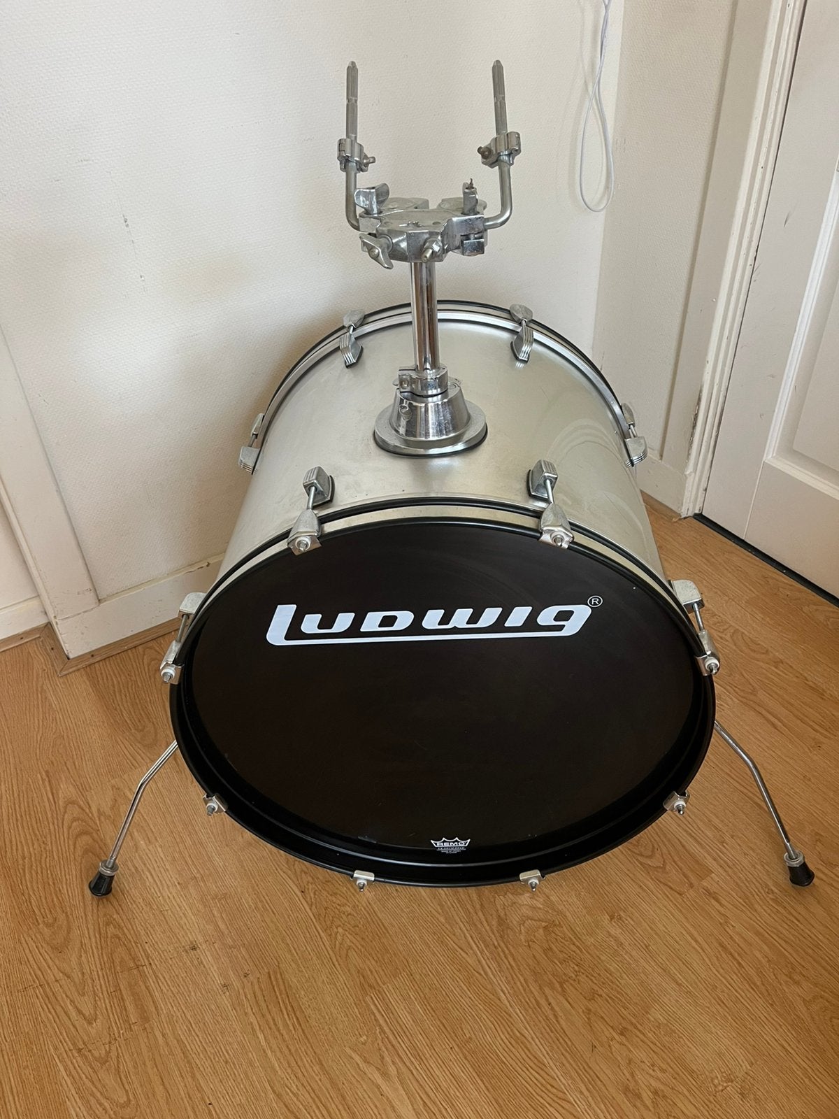 Mooie Ludwig Accent CS Basedrum 22”, Muziek en Instrumenten, Ophalen of Verzenden, Zo goed als nieuw, Drums of Percussie