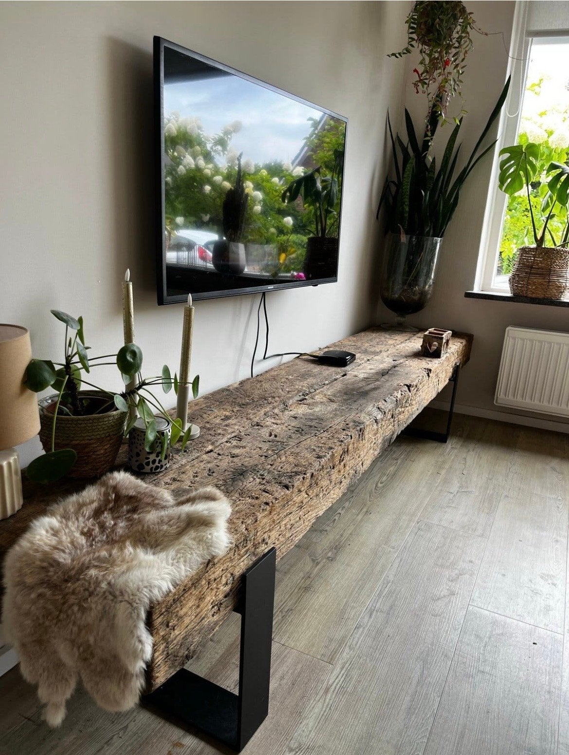Uniek Robuust TV-meubel van Zwaar Hout met Stalen Poten, Ophalen, Gebruikt, 200 cm of meer, Minder dan 100 cm