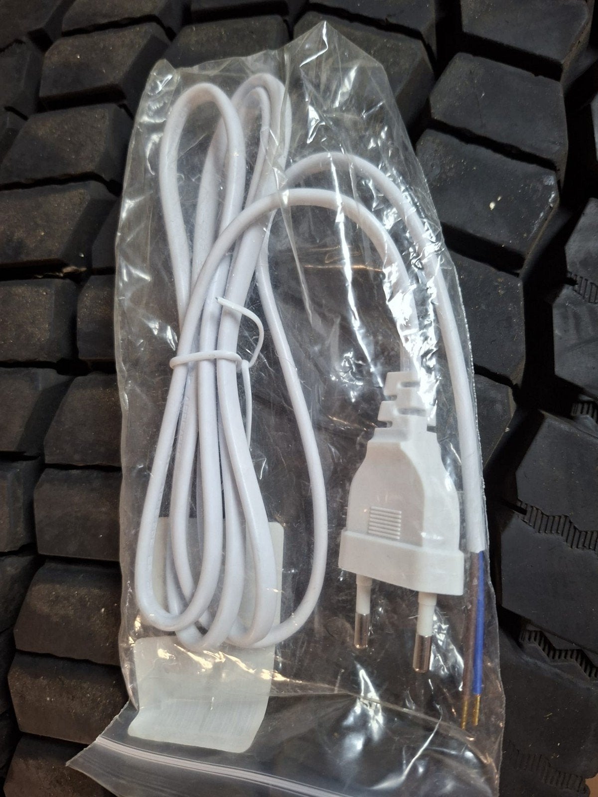 Nieuwe 5-stuks stroomkabel met stekker, Doe-het-zelf en Verbouw, Elektra en Kabels, Ophalen of Verzenden