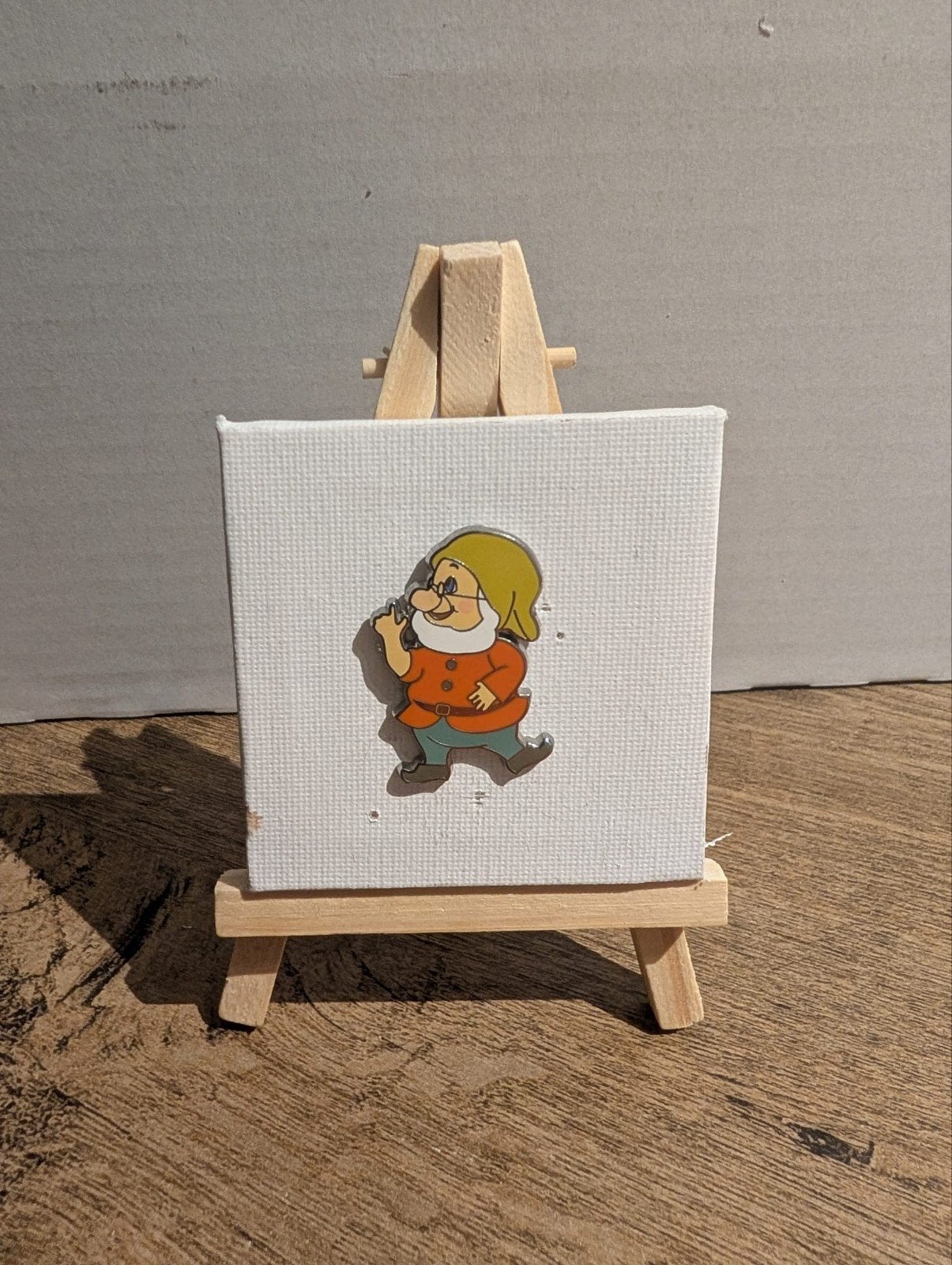 Disney Pin Doc Limited Release, Ophalen of Verzenden, Sneeuwwitje of Doornroosje, Zo goed als nieuw, Overige typen