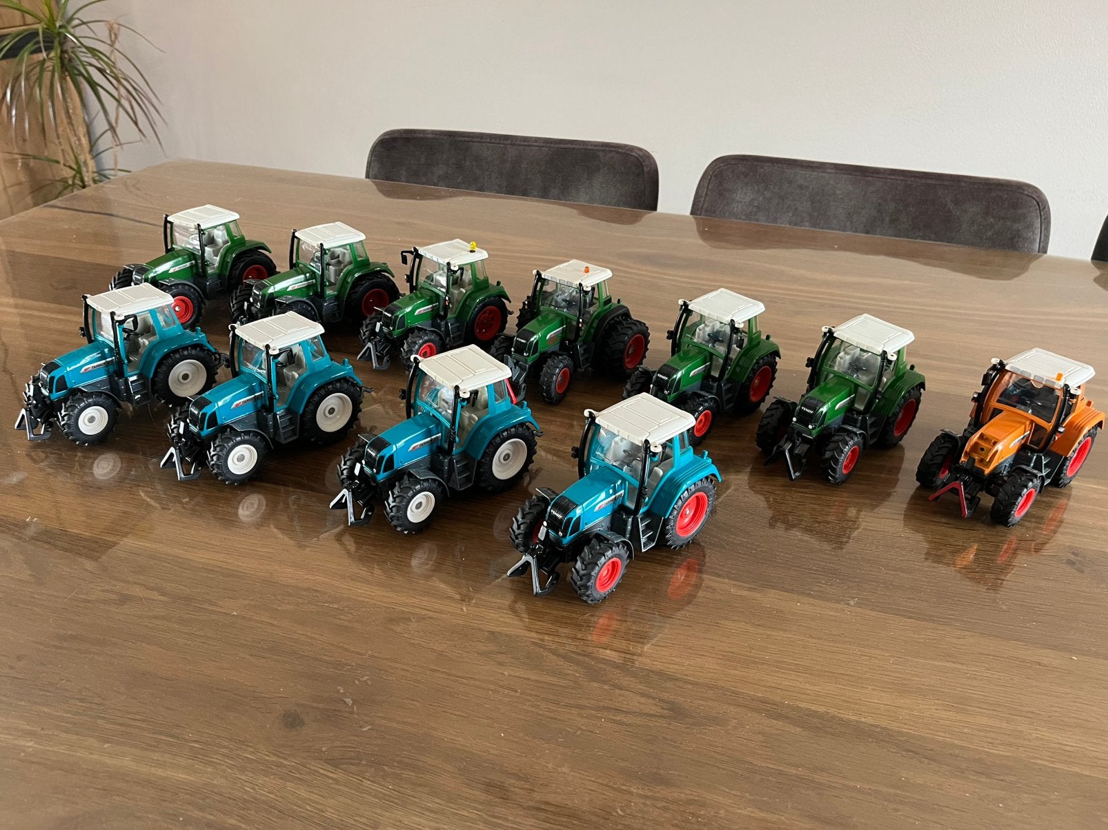 Verzameling Fendt Demo tractors Siku 11 stuks, Ophalen of Verzenden, Zo goed als nieuw, Tractor of Landbouw, SIKU