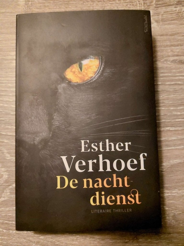 Esther Verhoef - De nachtdienst 2021, Ophalen of Verzenden, Zo goed als nieuw, Esther Verhoef