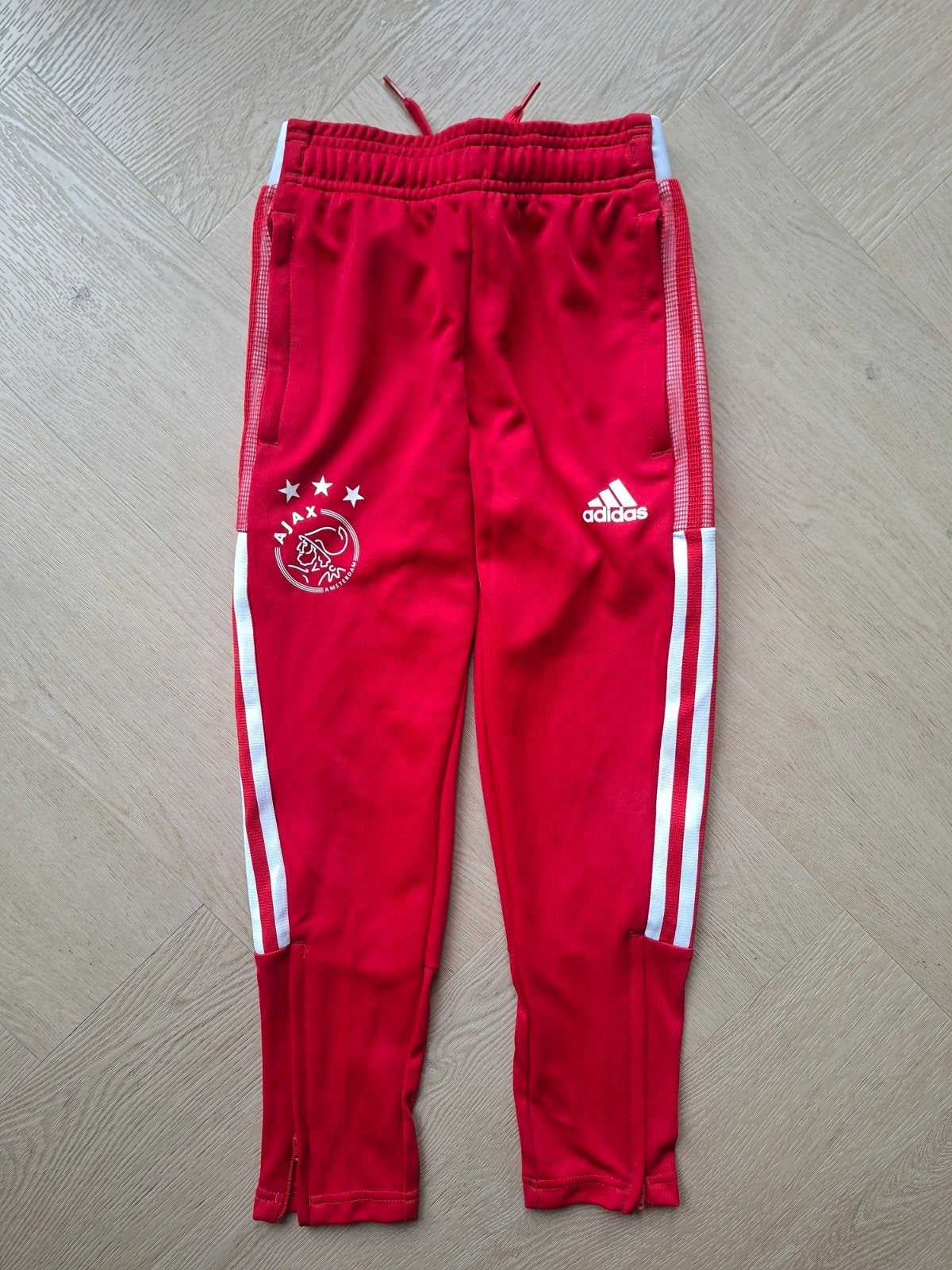 Ajax trainingsbroek 128, Sport en Fitness, Maat XS of kleiner, Ophalen of Verzenden, Zo goed als nieuw, Broek