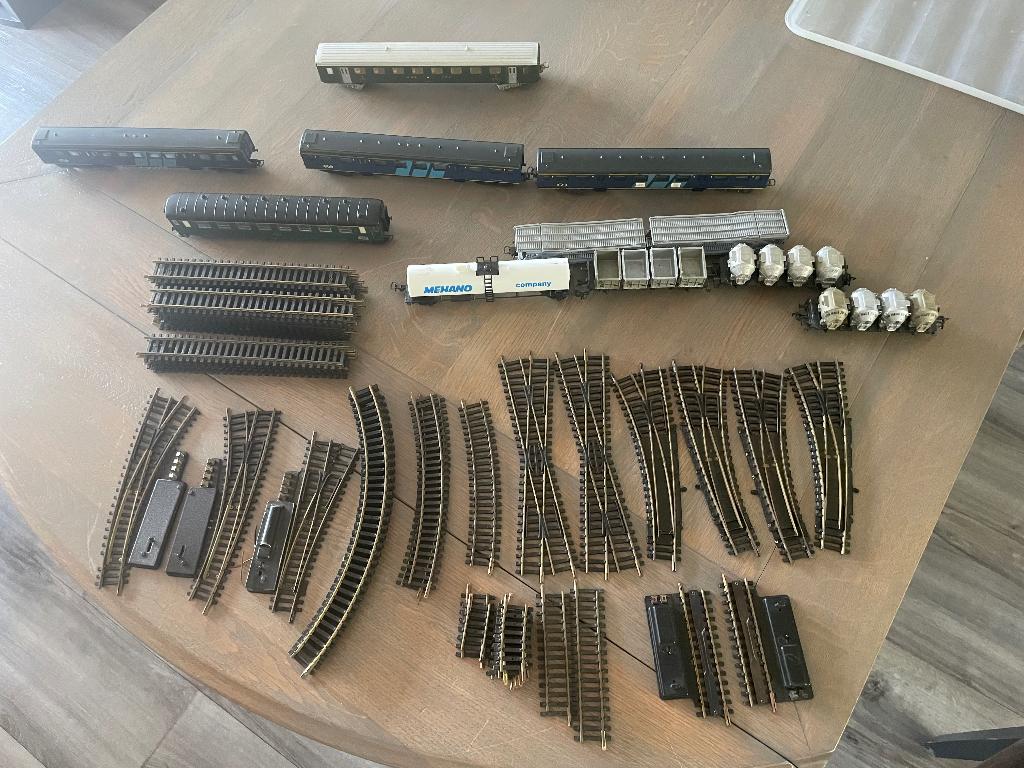 FLEISCHMANN RAILS + RIJTUIGEN - WD014, Hobby en Vrije tijd, Modeltreinen | H0, Gebruikt, Treinset, Wisselstroom, Fleischmann, Ophalen of Verzenden