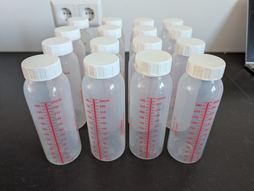 Flesjes voor bewaren van melk (borstvoeding), Kinderen en Baby's, Babyvoeding en Toebehoren, Ophalen of Verzenden, Gebruikt, Overige typen