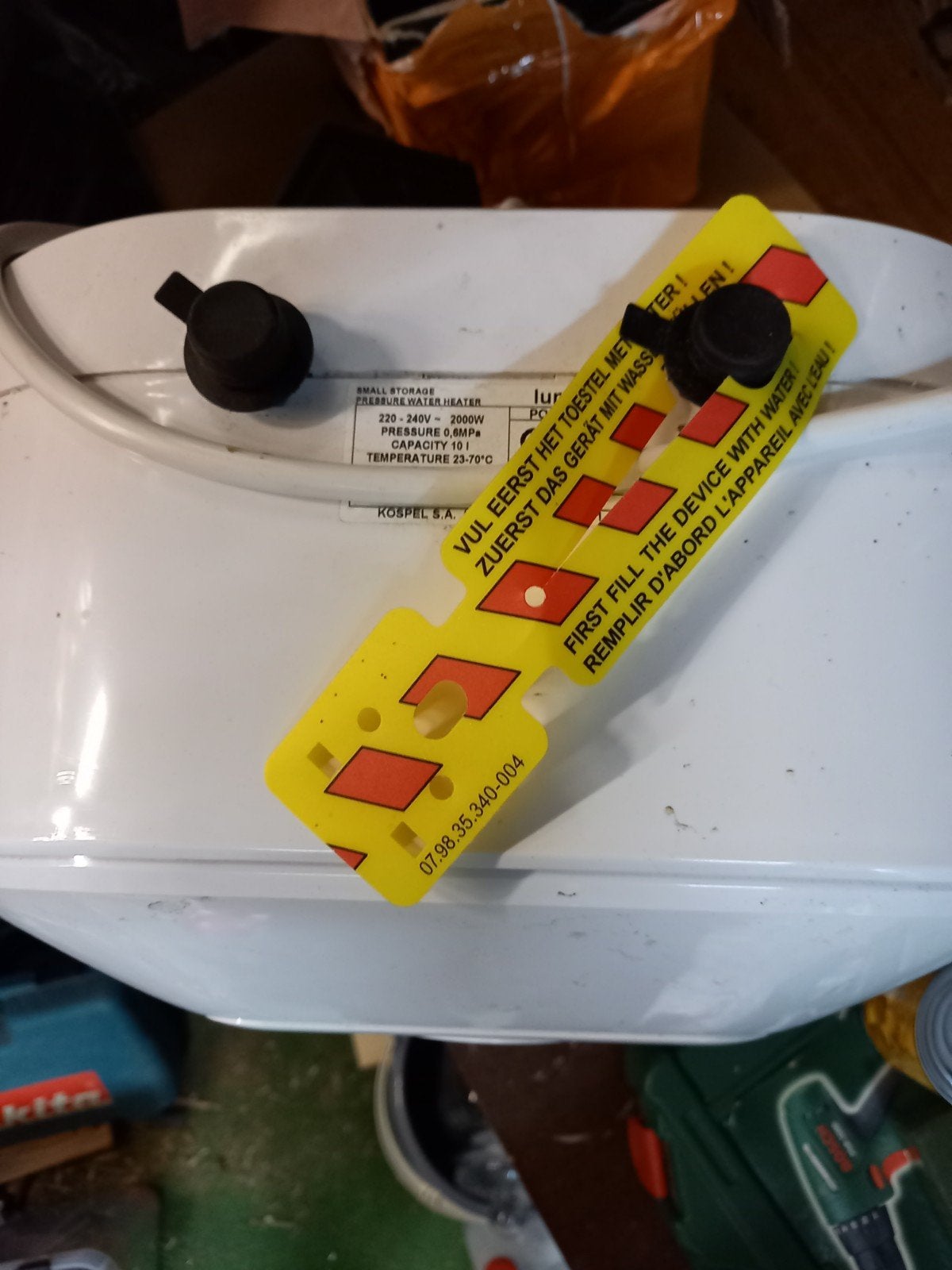 Nieuwe Kospel Boiler - Compacte elektrische waterverwarmer, Aardgas, Nieuw, Minder dan 3 jaar oud, Minder dan 20 liter