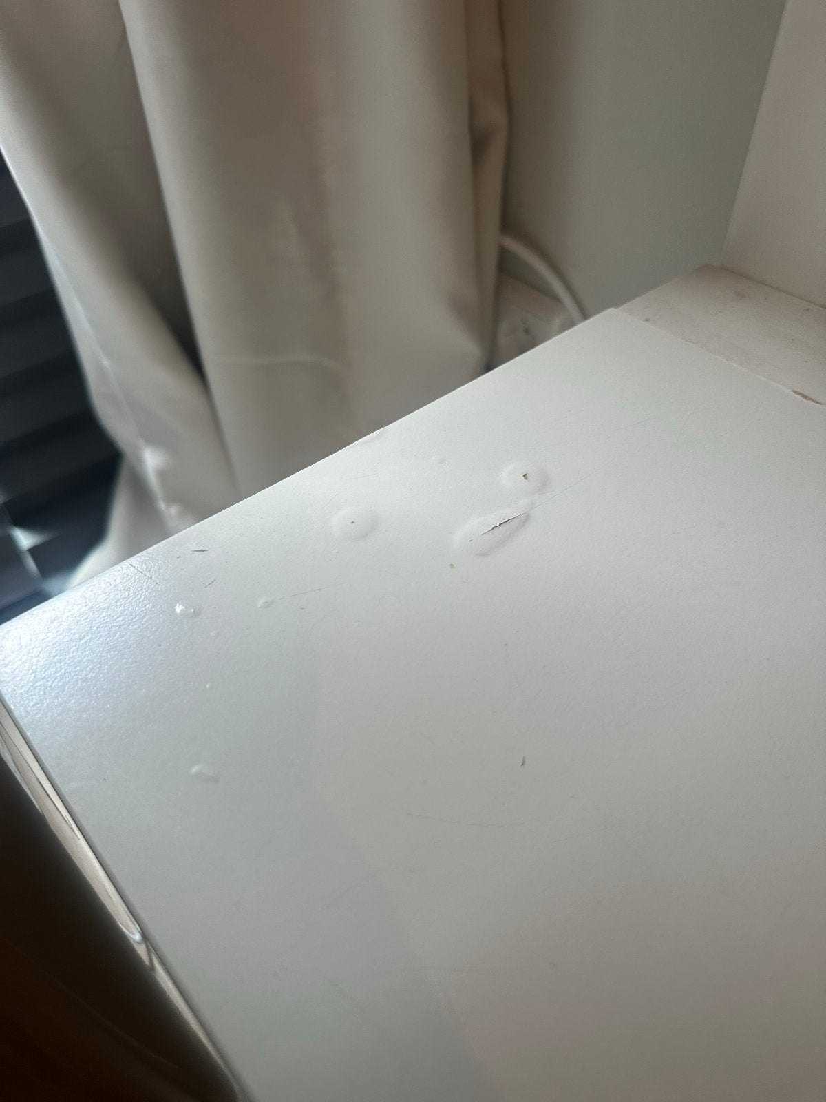 Witte houten kinderbankje met opbergruimte, Ophalen, Gebruikt, Wit, Eén
