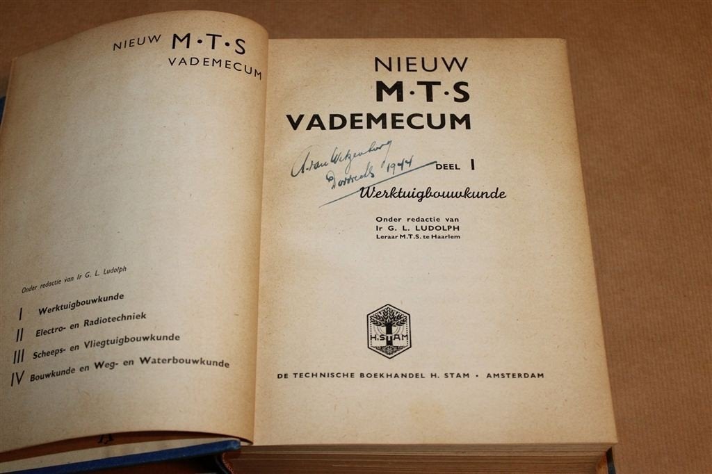 Nieuw MTS Vademecum — Deel 1 Werktuigbouwkunde 1944, Boeken, Ophalen of Verzenden, Gelezen