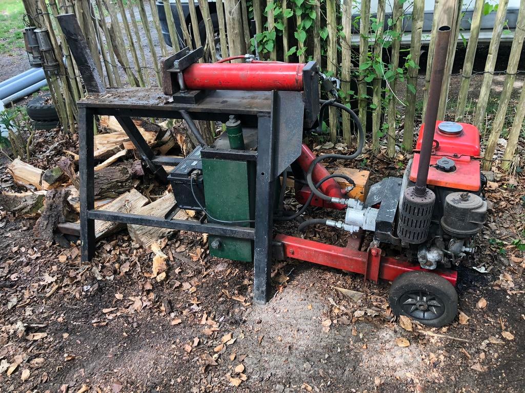 Houtklover met dieselmotor, Ophalen of Verzenden
