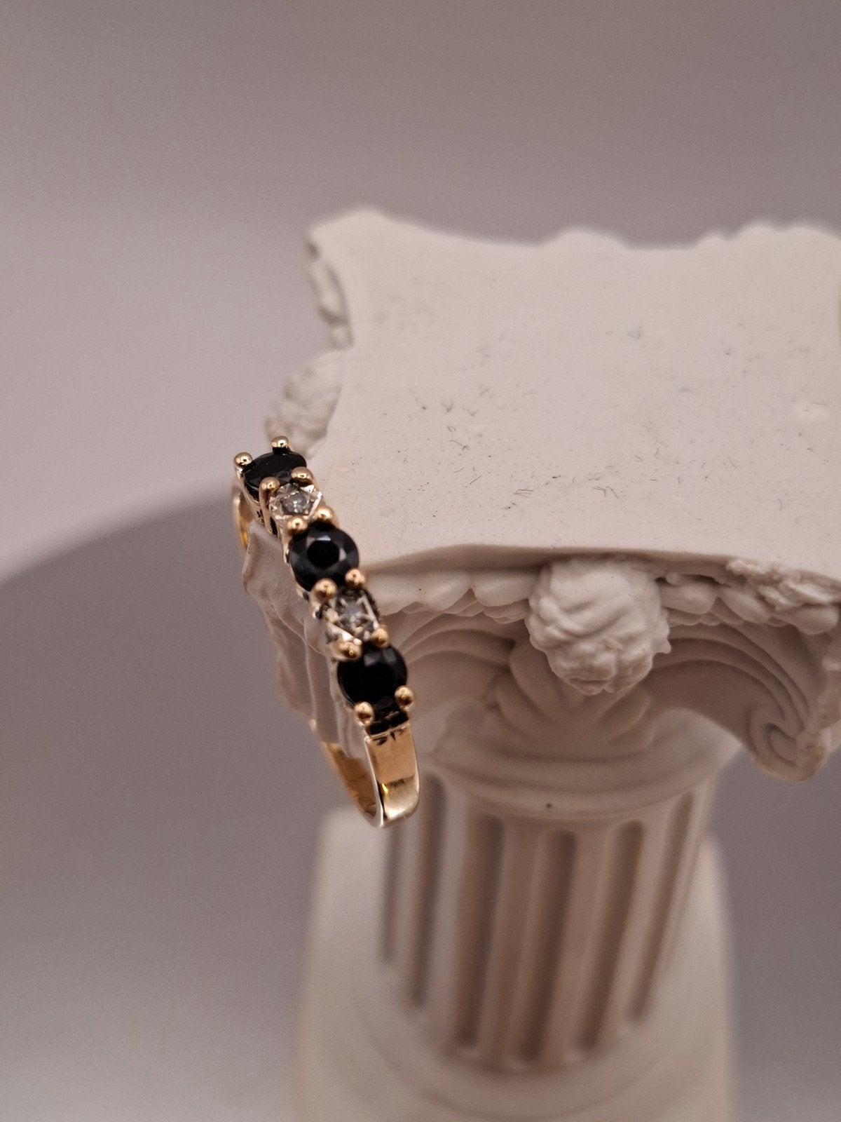 Gouden 14k ring met saffier en diamant, Gebruikt, Ophalen of Verzenden, 17 tot 18, Met edelsteen