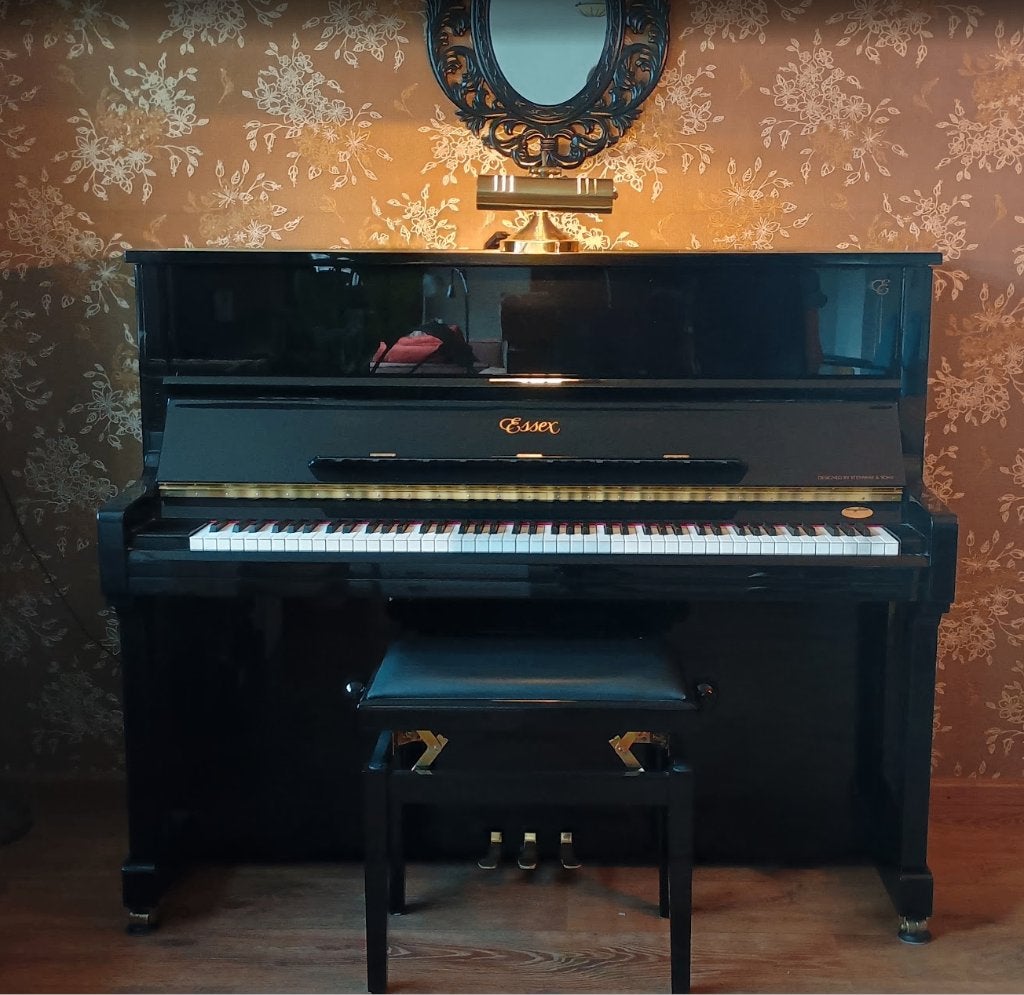 ESSEX EUP-123 Piano (by Steinway), Ophalen, Zwart, Zo goed als nieuw, Piano