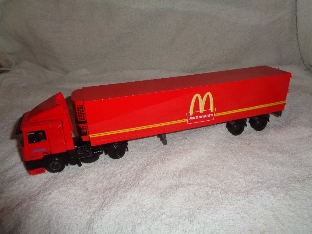 Tekno Daf mc Donald's, Ophalen of Verzenden, Zo goed als nieuw, Bus of Vrachtwagen, Tekno