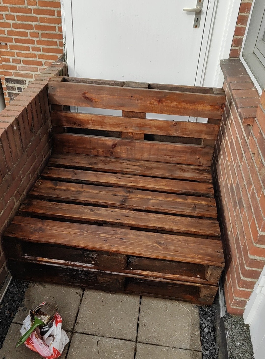 Palletbank en tafeltje, inclusief kussens, Gebruikt, Bank, Loungeset, Hout