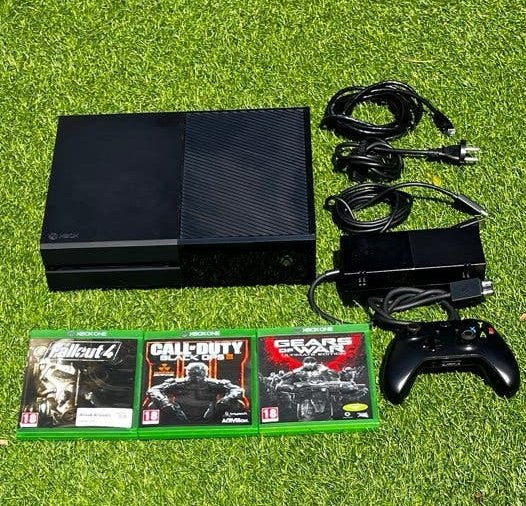 Zo goed als nieuwe Xbox One 1TB met controller en 3 games, Ophalen of Verzenden, Zo goed als nieuw, Vanaf 3 jaar