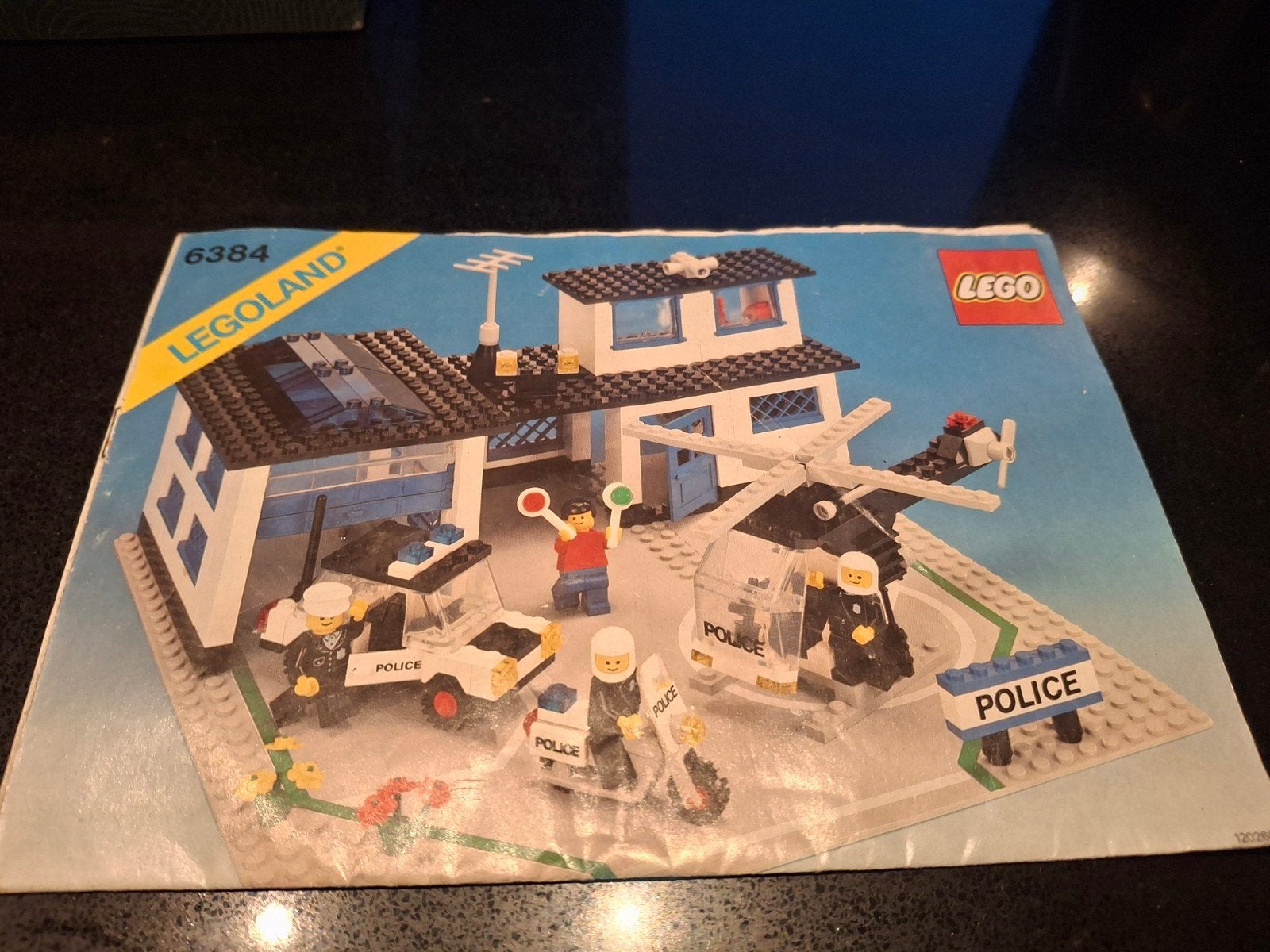 lego politiebureau politie nr 6384  compleet met boekje, Compleet, Lego, Ophalen of Verzenden, Complete set