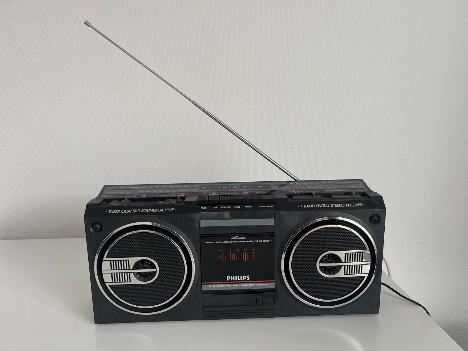 Philips D 8154/00 Super Quattro Soundmachine Boombox, Audio, Tv en Foto, Ophalen of Verzenden, Gebruikt, Radio