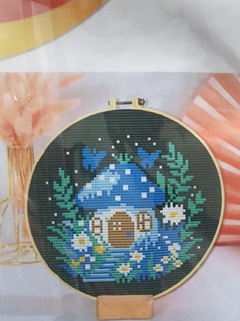 Blue Mushroom Needle Point set, Ophalen of Verzenden, Nieuw, Handborduren, Borduurpakket