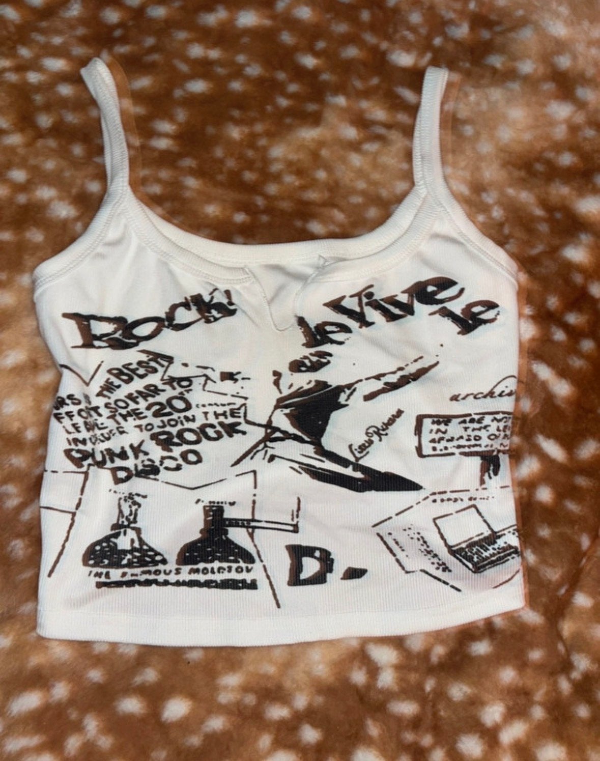 Witte crop top met print - Rock 'n' Roll thema, Kleding | Dames, Maat 38/40 (M), Wit, Ophalen of Verzenden, Zo goed als nieuw