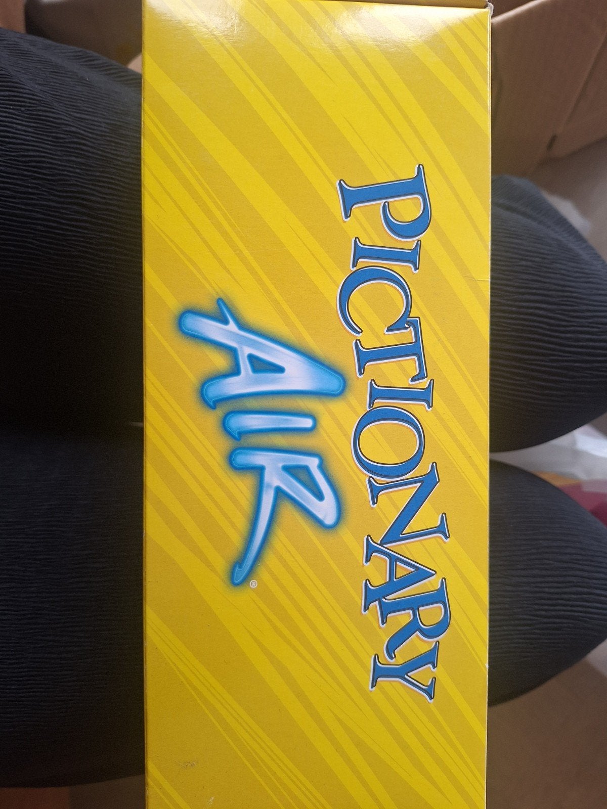 Pictionary Air - Teken in de lucht!, Hobby en Vrije tijd, Gezelschapsspellen | Bordspellen, Vijf spelers of meer, Ophalen of Verzenden