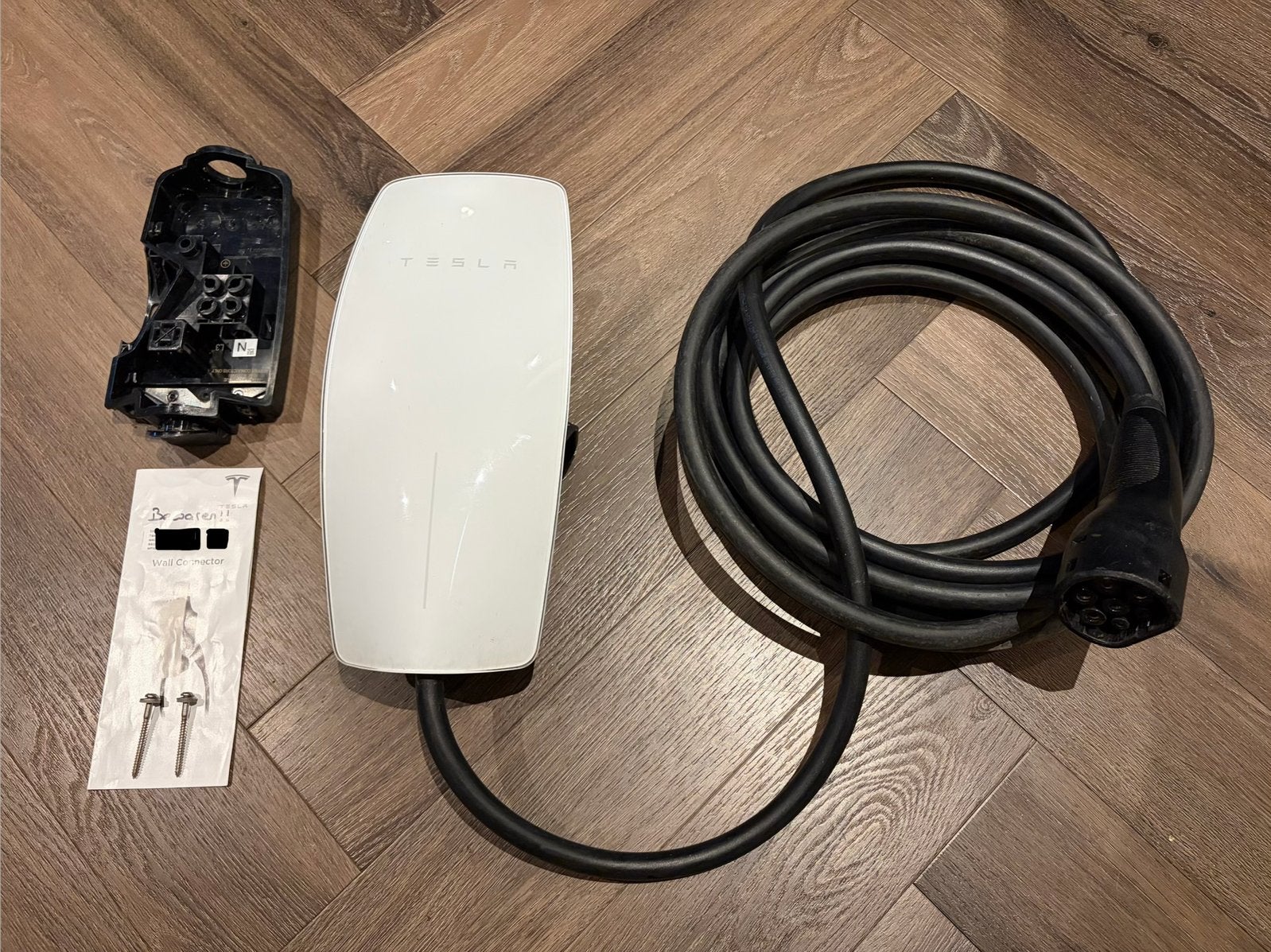 Tesla Wall Connector Gen 3 met 7,3 meter kabel, Ophalen of Verzenden, Gebruikt, Laadpaal en Laadkabel