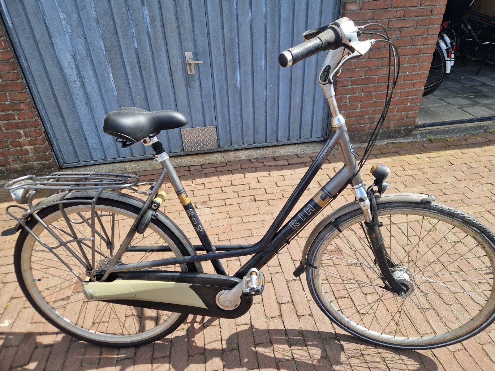 Damesfietsen: Gazelle (57cm) en RIH (60cm) - Nette staat, Ophalen, Gebruikt, Versnellingen, 56 cm of meer