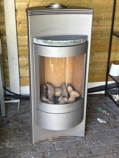 Openhaard op gas GRATIS, Huis en Inrichting, Haarden, Ophalen, Zo goed als nieuw, Vrijstaande haard, Gashaard
