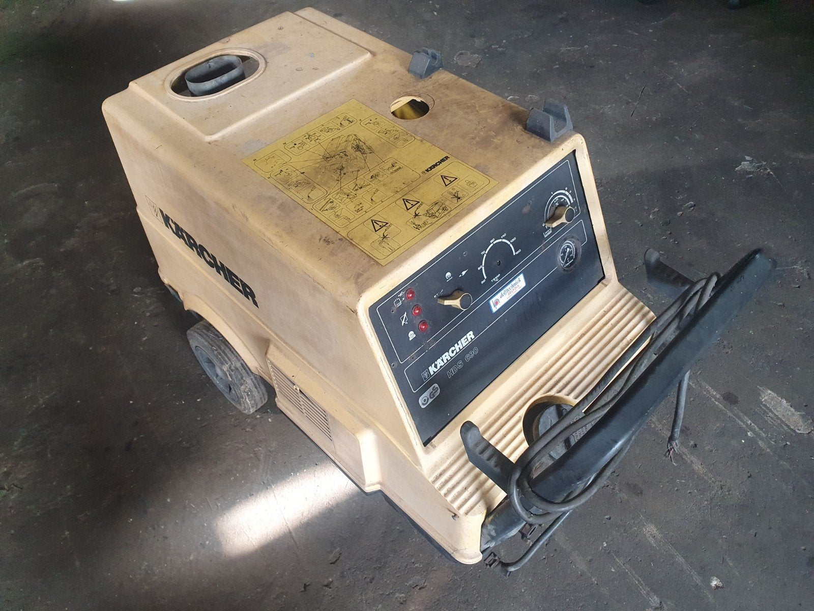 Karcher hds 690 opknapper stoomcleaner, Ophalen, Gebruikt, Elektrisch