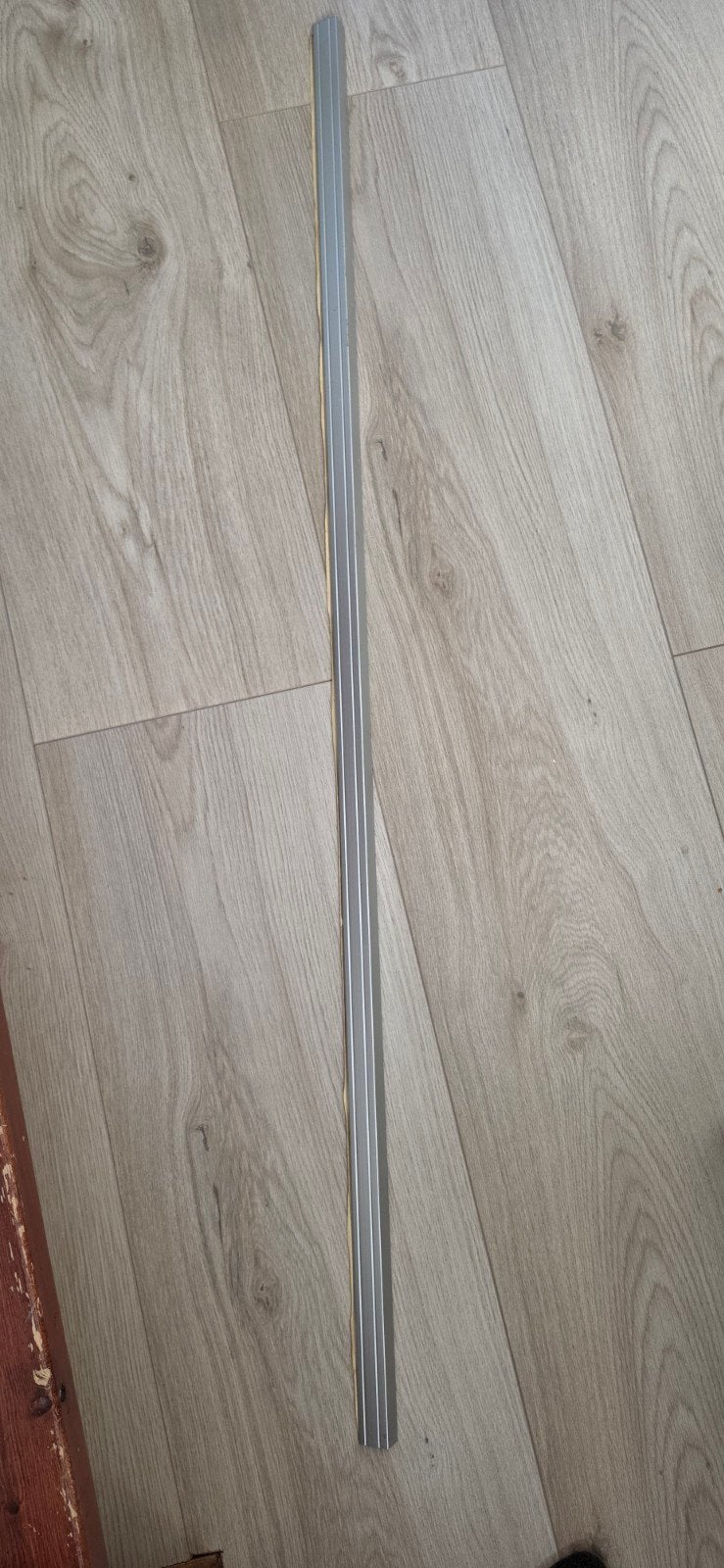 Hoekprofiel 110cm zilverkleurig - lichte beschadiging, Ophalen, Gebruikt