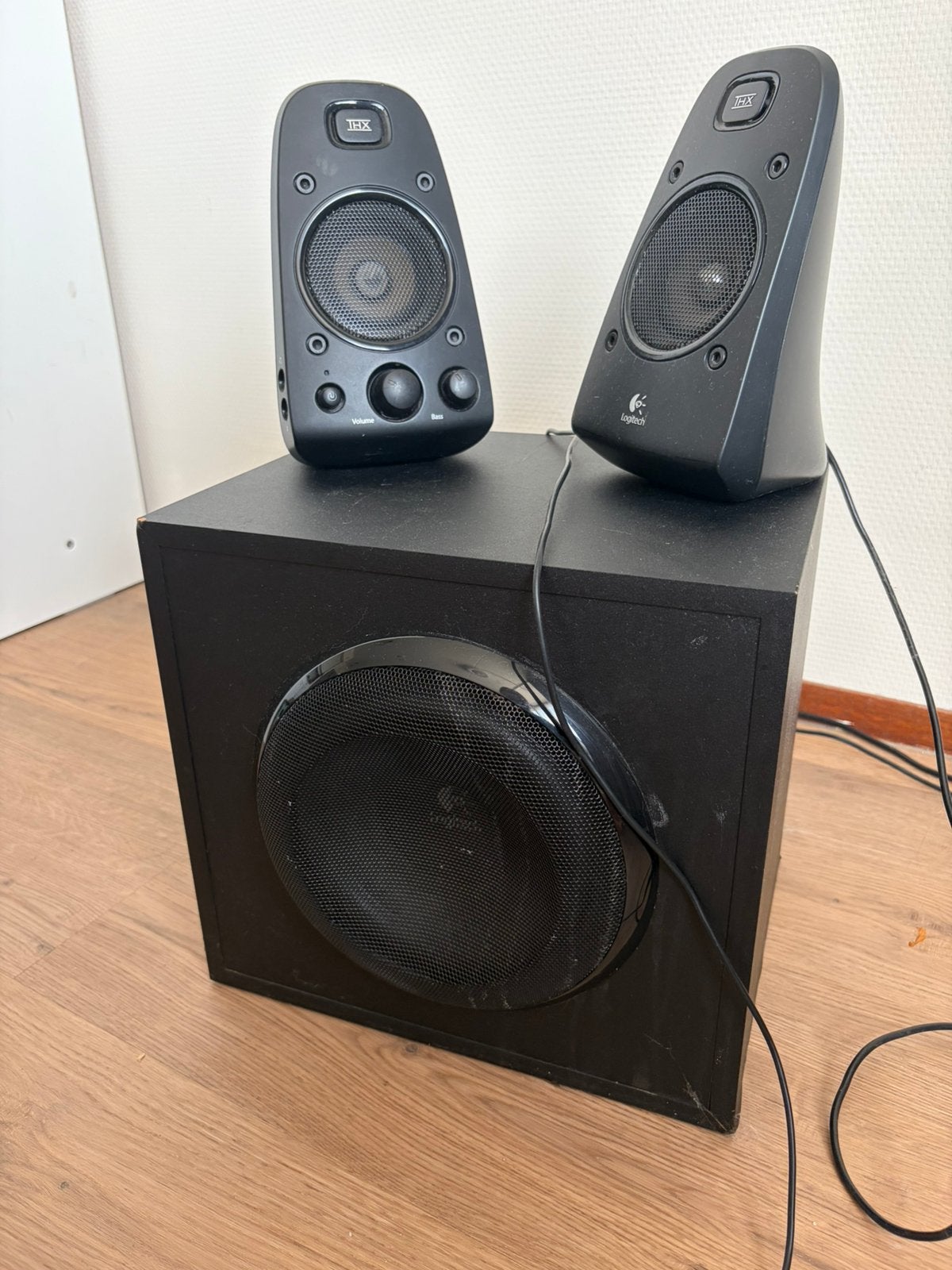 Speaker system set LOGITECH, Computers en Software, Ophalen, Zo goed als nieuw
