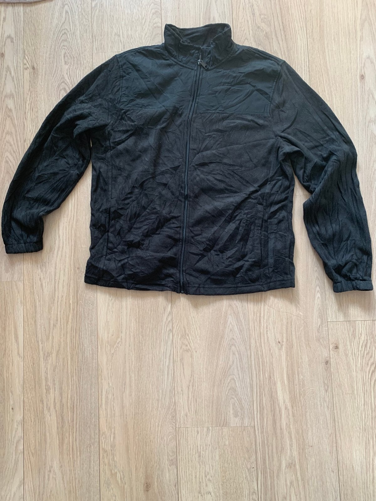 Zwart fleece vest met rits, Ophalen of Verzenden, Gedragen, Maat 38/40 (M), Zwart