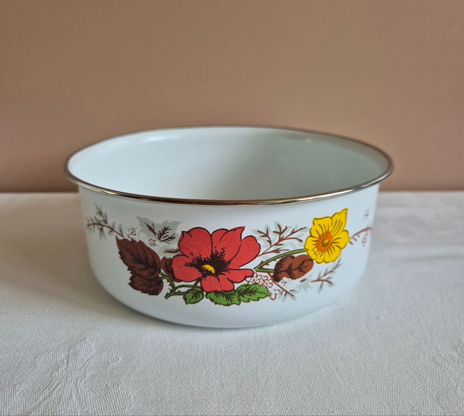 Vintage geëmailleerde kom met bloemmotief, Ophalen of Verzenden