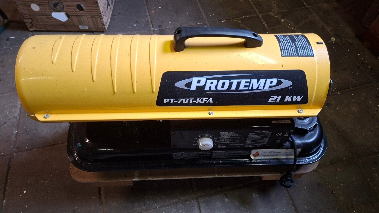 Protemp PT-70T-KFA Diesel Heater 21 KW, Doe-het-zelf en Verbouw, Verwarming en Radiatoren, 30 tot 80 cm, Gebruikt, Kachel, Minder dan 60 cm