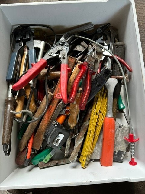 Bak gebruikt gereedschap, Ophalen, Gebruikt