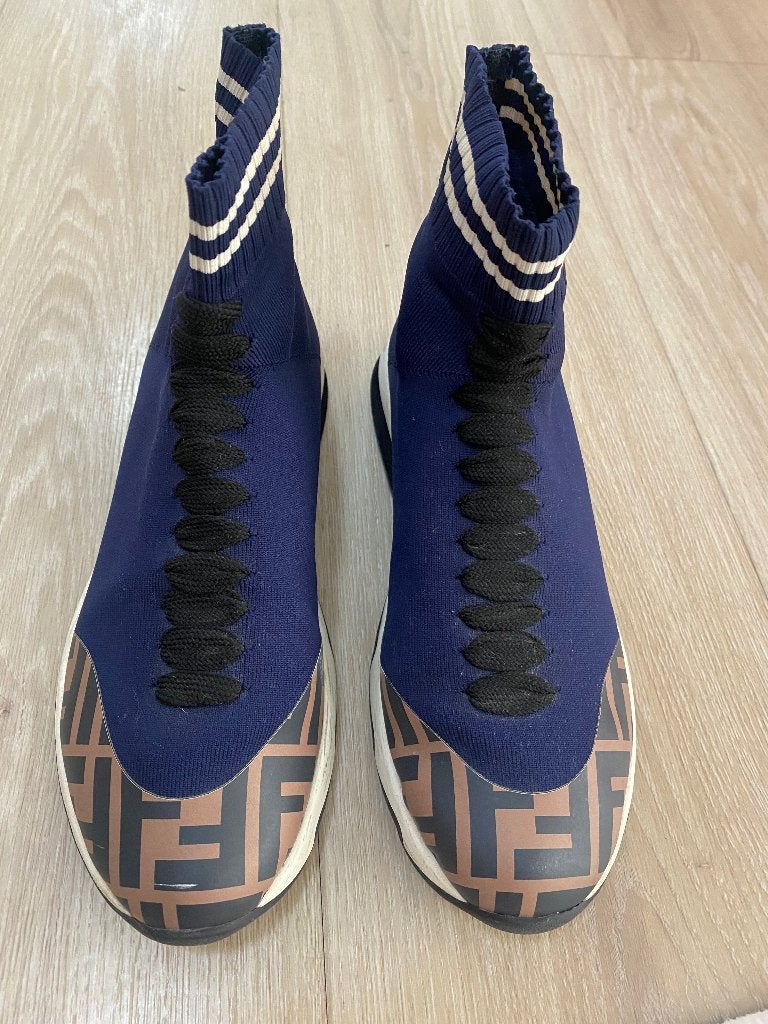 Fendi sneakers maat 38, Kleding | Dames, Schoenen, Ophalen, Blauw, Fendi, Sneakers of Gympen