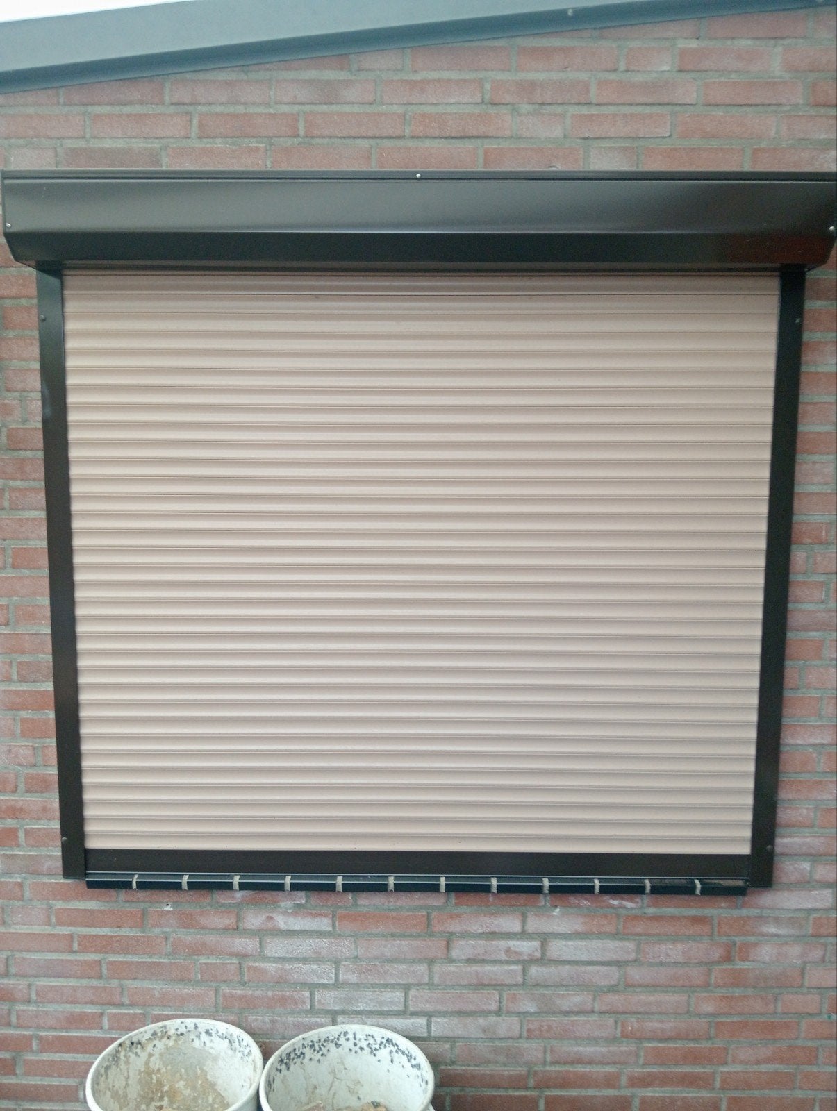 Rolluik, Ophalen, Gebruikt, Bruin, 150 tot 200 cm