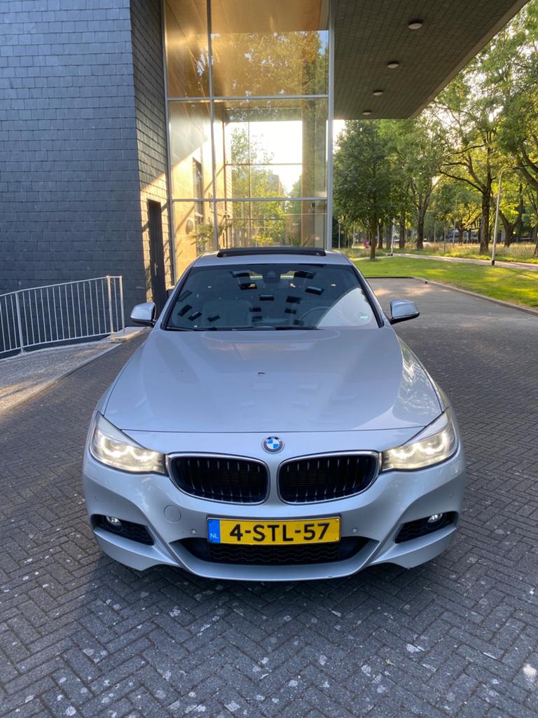 BMW 320i GT M Performance | 2014 | Vol | Dealeronderhouden, Auto's, Achterwielaandrijving, Zwart, 4 cilinders, Particulier