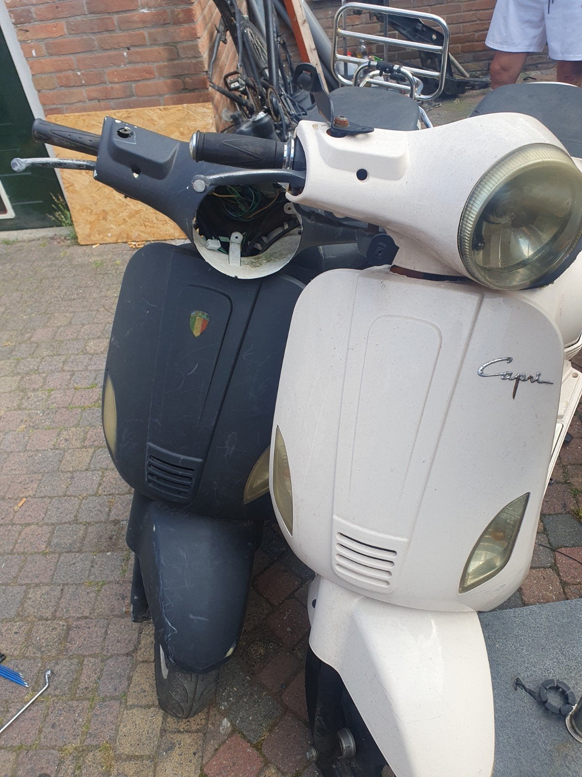 2 scooters voor onderdelen, Fietsen en Brommers, Brommeronderdelen | Scooters, Ophalen, Gebruikt, Overige typen, Overige merken