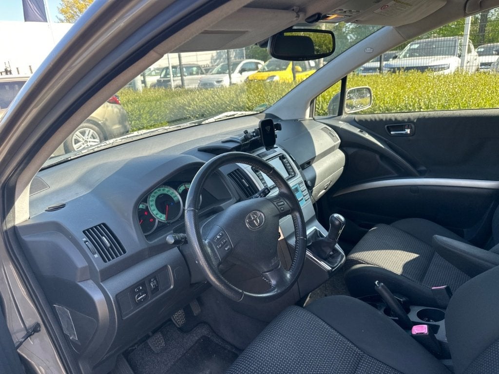 Toyota Verso 2.2 D-4D Luna Trekhaak topstaat Dealer ODH, Gebruikt, 4 cilinders, Beige, Origineel Nederlands