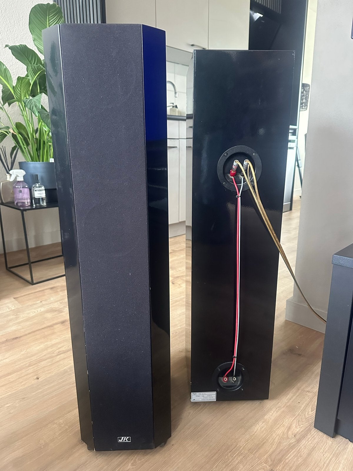 JK Acoustics JK03 speakers - set, Vloerstaande luidspreker, Gebruikt, Inclusief kabels, Ophalen