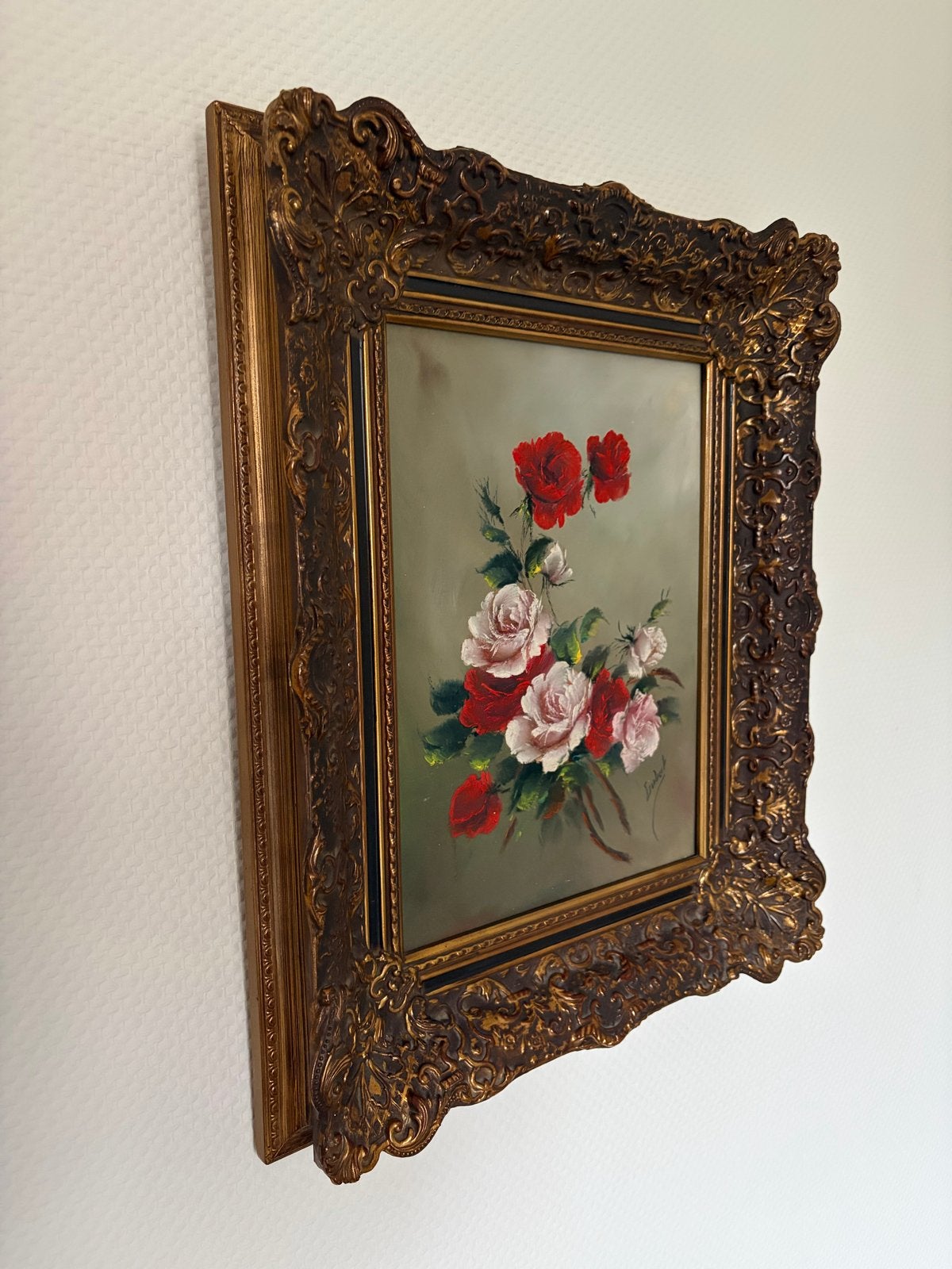 Schilderij met rozen in sierlijke lijst, Doek, Bijzondere lijst, Olieverf, Klassiek