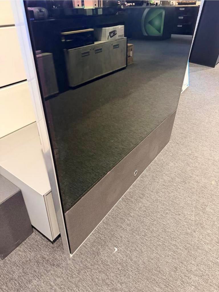 Stijlvolle Loewe conference ID 55 inch, Audio, Tv en Foto, Televisies, Overige merken, 50 Hz, Ophalen of Verzenden, Zo goed als nieuw