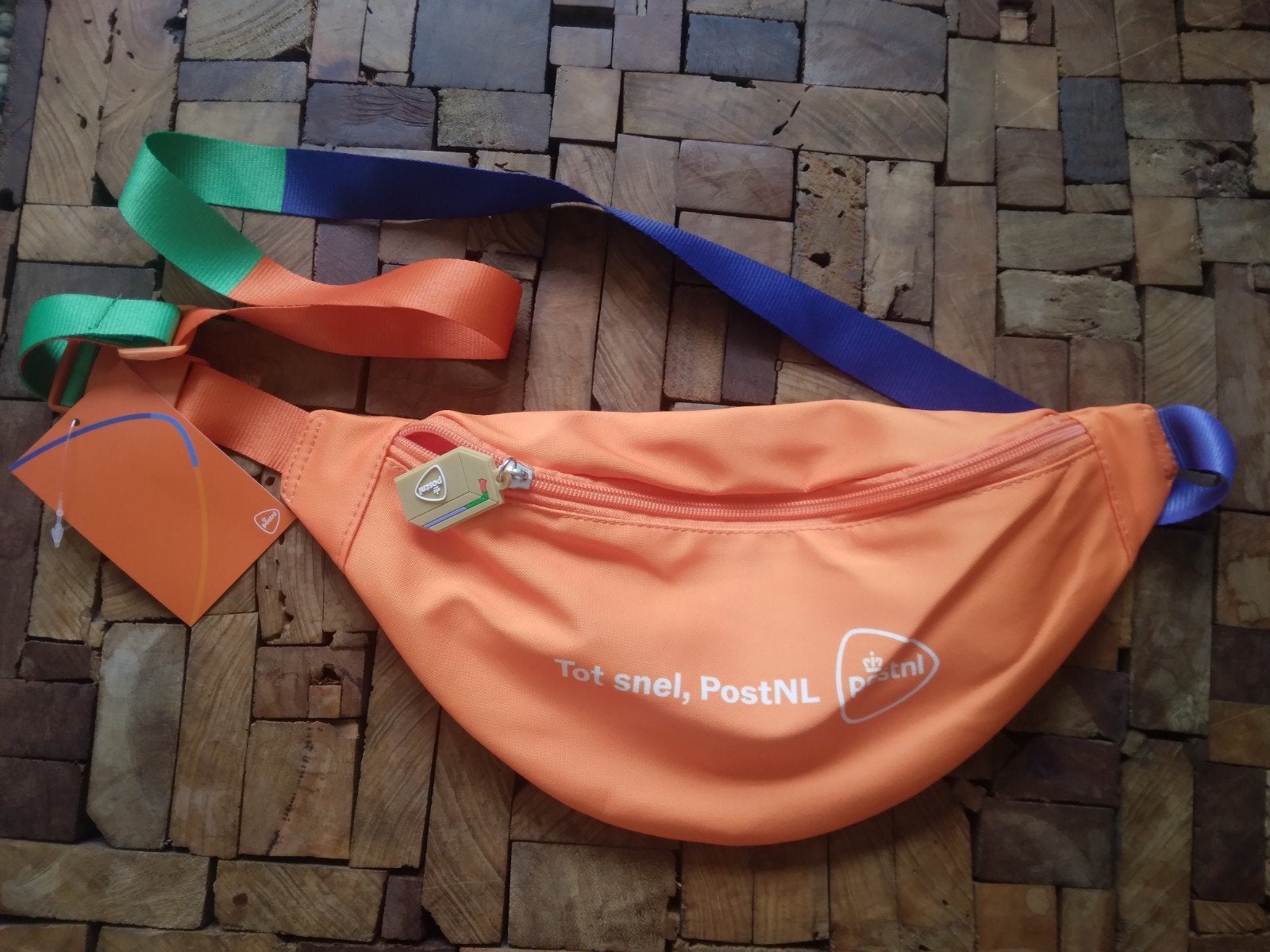 PostNL heuptasje - Oranje met kleurrijke band, Ophalen of Verzenden, Nieuw, Oranje, Overige typen