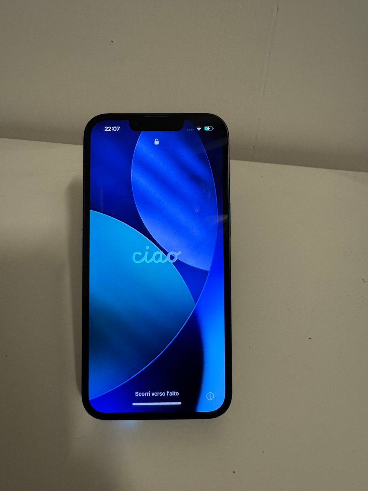 IPHONE 13 128gb ZWART 82% batterij INRUIL MOGELIJK, Telecommunicatie, Ophalen, 128 GB, Zwart, Zo goed als nieuw