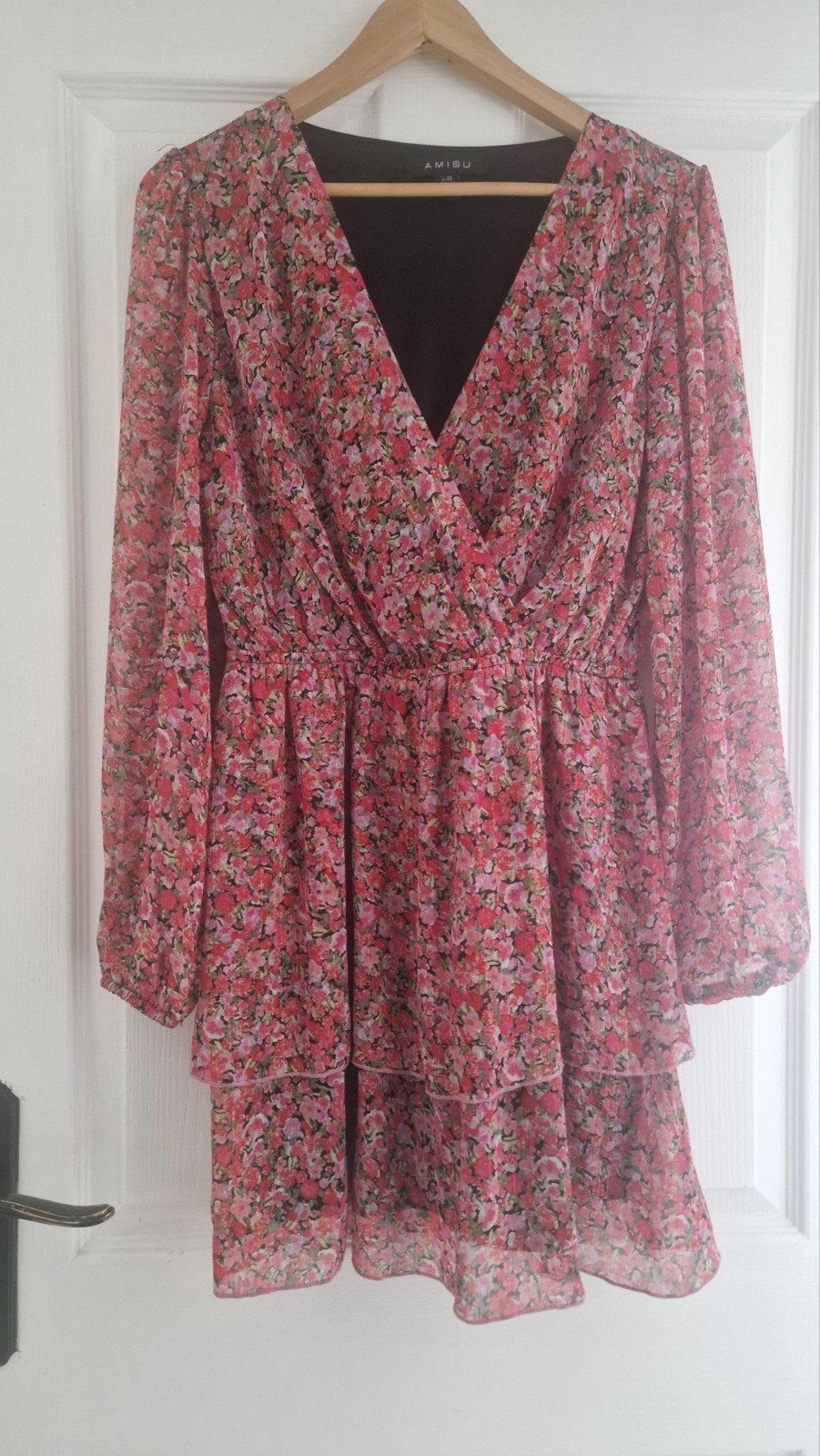 Amisu Jurkje met bloemenprint, maat XS, zo goed als nieuw, Zo goed als nieuw, Roze, Boven de knie, Amisu