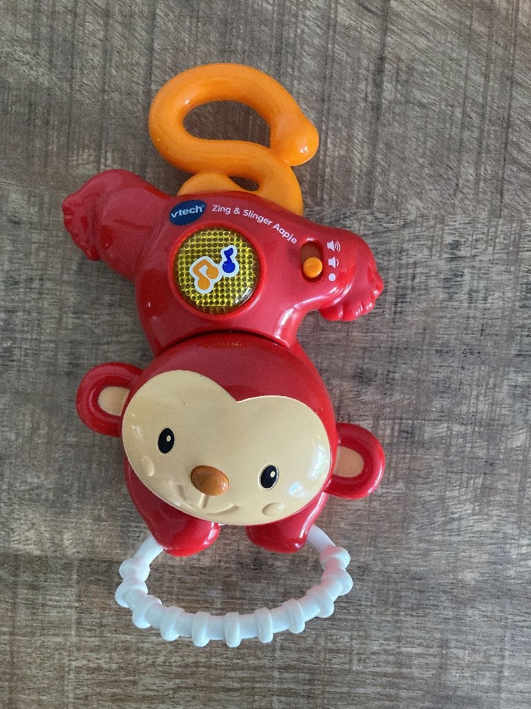 Vtech Zing & Slinger aapje met licht en geluid. PRIMA staat., Ophalen of Verzenden, Zo goed als nieuw, 6 maanden tot 2 jaar